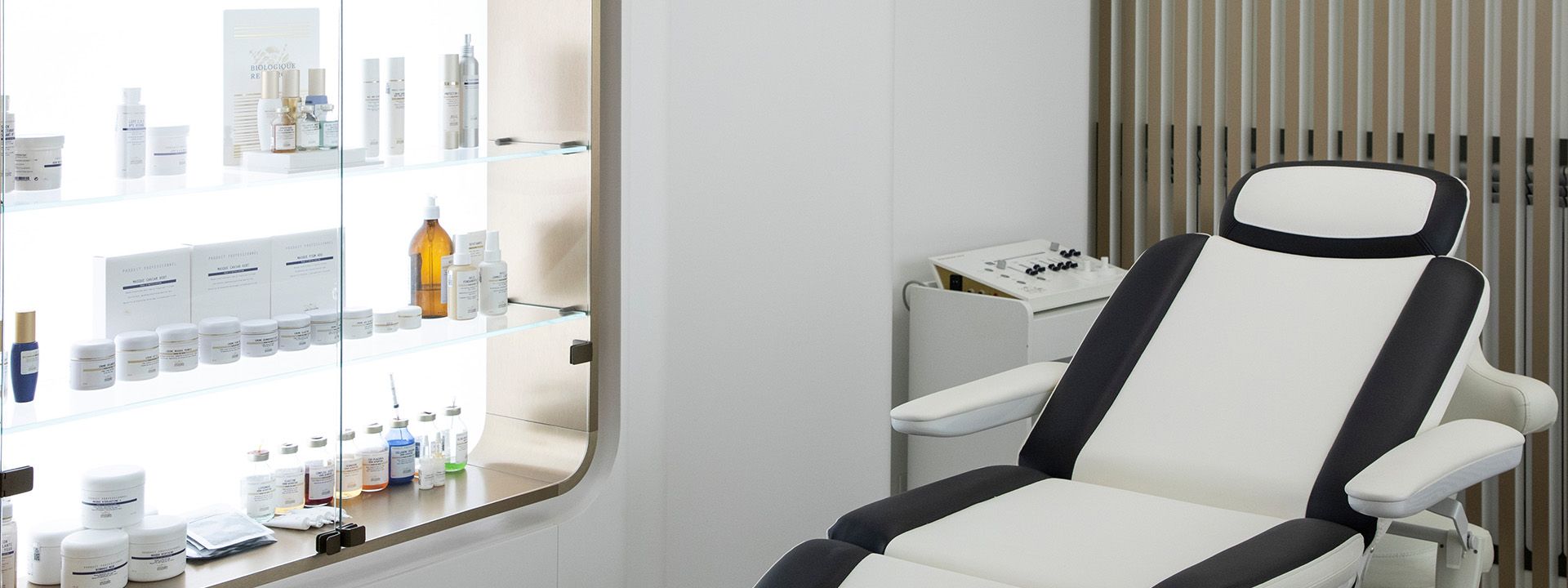 Козметични терапии с Biologique Recherche — процедура в Derma-Act