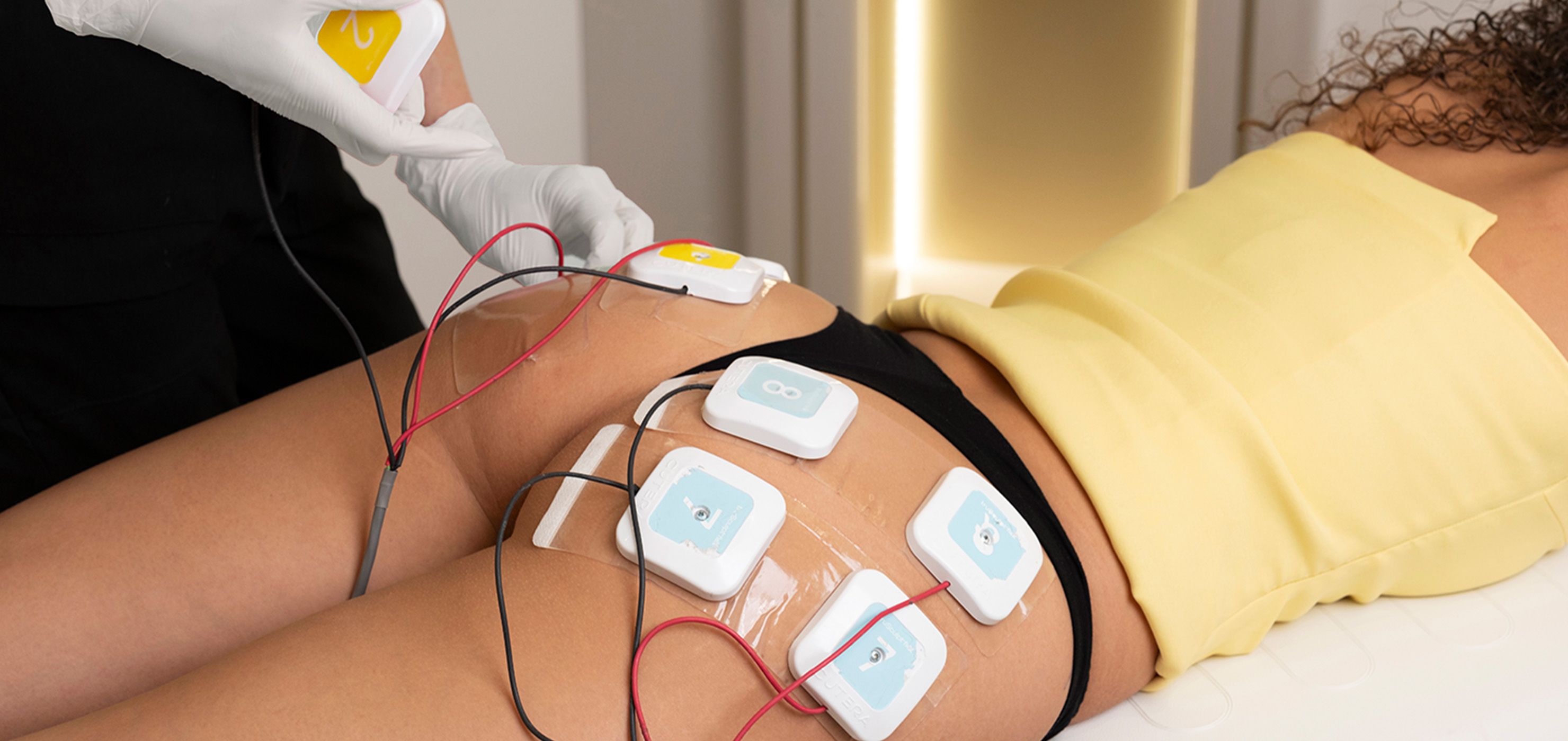 Мускулна стимулация с truSculpt® flex — процедура в Derma-Act