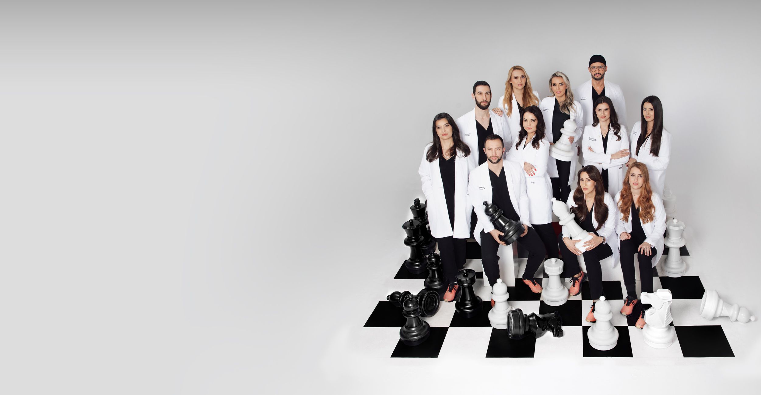 Експертите зад всеки успешен ход.